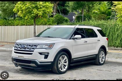 Ford Explorer AT _ 