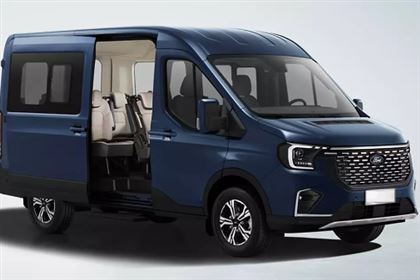 Ford Transit Premium _ MT 