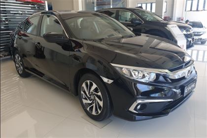 Honda Civic E 1.8 CVT 