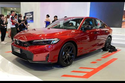 Honda Civic HEV _ CVT 