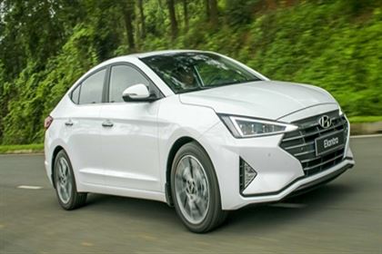 Hyundai Elantra MT 1.6 