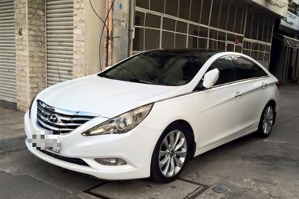 Hyundai Sonata Y20 2.0 AT 