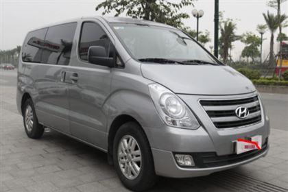 Hyundai Starex Facelift 2.5 MT 