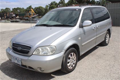 KIA Carnival GATH 2.7 MT 