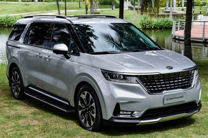 KIA Carnival Signature Premium 3.5 