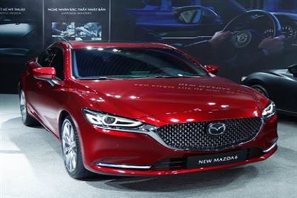 Mazda 6 Premium 2.0 CVT 