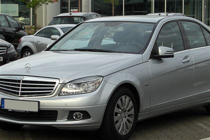 Mercedes-Benz C300 Facelift _ AT 