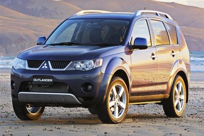 Mitsubishi Outlander AT 2.4 CVT 