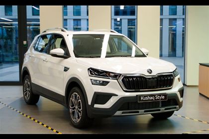 Skoda Kushaq Style _ CVT 