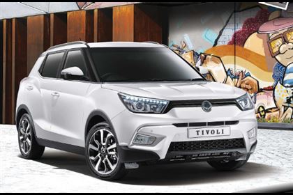Ssangyong Tivoli DLX _ AT 