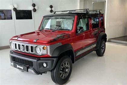 Suzuki Jimny GLX 1.5 AT 