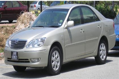Toyota Camry G 2.4 MT 