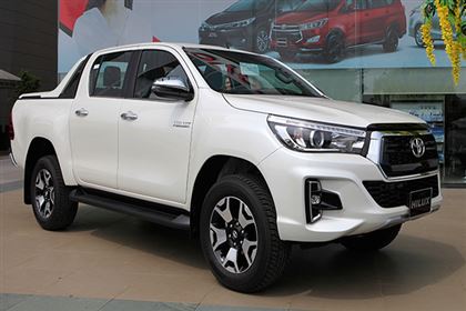 Toyota Hillux E 2.4 AT 
