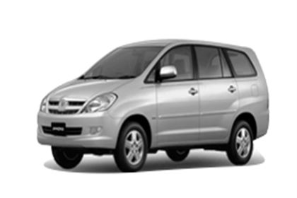 Toyota Innova G 2.0 AT 