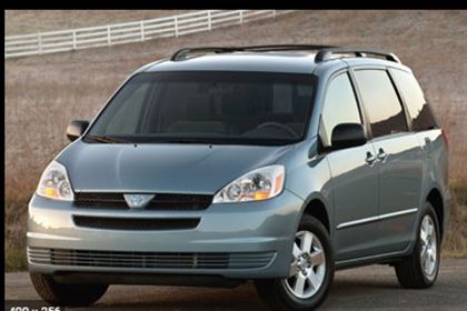 Toyota Sienna XLE 3.3 AT 