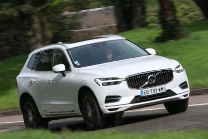 Volvo XC60 Exclusive _ CVT 