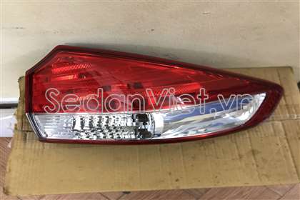 Đen hậu miếng ngoài phải Suzuki Ciaz 3565079P00 chính hãng