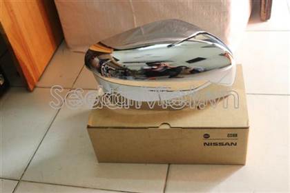 Ốp gương chiếu hậu phải Nissan Navara 963734KE0C chính hãng