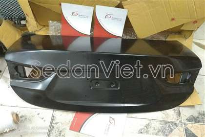 Cốp hậu Mazda 6 GJY05261X-OE giá rẻ