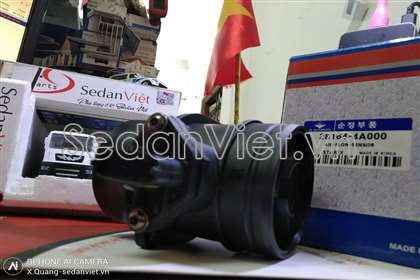 Cảm biến lưu lượng khí nạp 0281002554