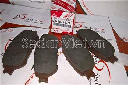 Má phanh trước dùng cho xe Toyota Sienna 2003-2005
