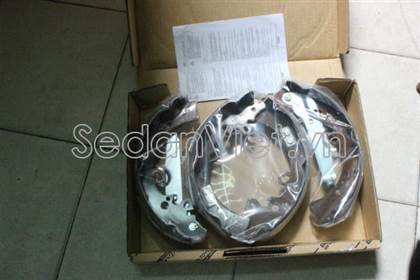 Guốc phanh sau 044950K120