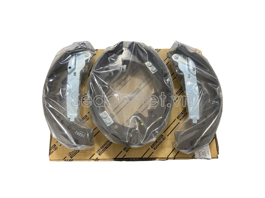 Guốc phanh sau Toyota Fortuner 2016-2019