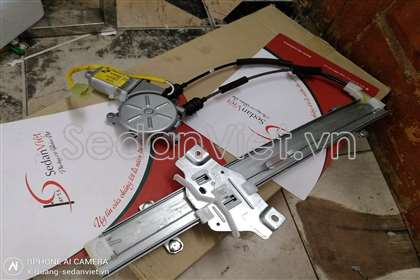 Compa nâng hạ kính cánh cửa trước trái Kia Spectra 2001-2005