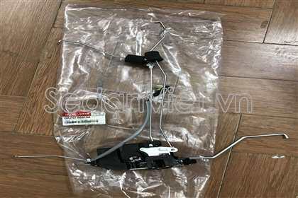 Ổ khóa ngậm cánh cửa trước phải 0K2N258310A