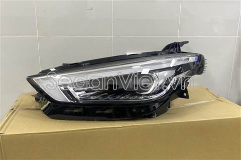Vỏ đèn pha trái Mg ZS 2020-2023