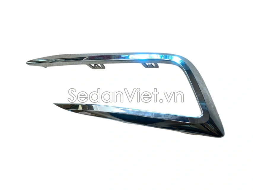 Ốp mạ đèn gầm