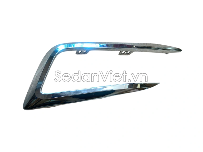 Ốp mạ đèn gầm