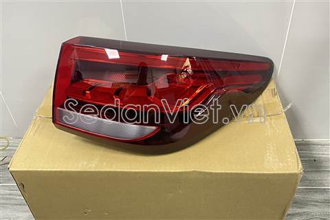 Đèn hậu ngoài phải 10571682