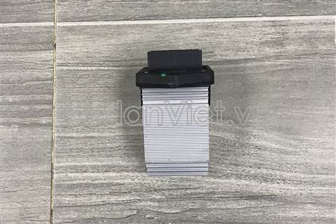 Trở quạt gió điều hoà trong xe 10632434