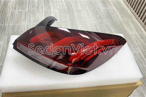 Đèn hậu phải