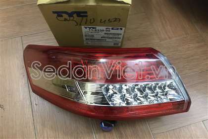 Đèn hậu ngoài trái Toyota Camry LE 2009-2011