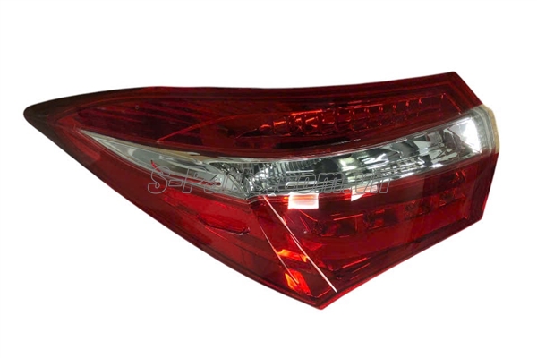 Vỏ đèn hậu trái - 11C476062B