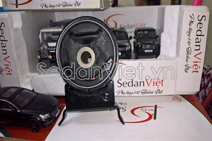 Chân máy trước Toyota Vios 2003-2006