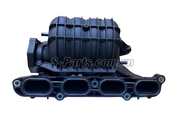 Cổ hút gió vào động cơ Suzuki Ertiga 2013-2015