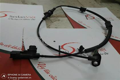 Cảm biến ABS trước 13329258