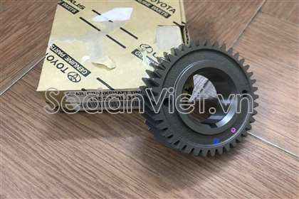 Bánh răng đầu trục cơ 135210L010