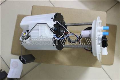 Cụm bơm xăng cố cảm biến 13578586