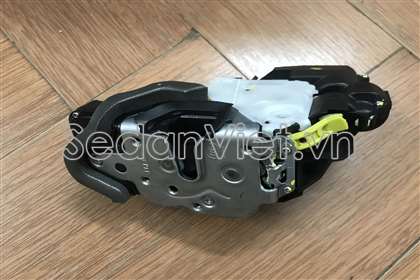 Ổ khóa ngậm cánh cửa trước điện 10 giắc 13579490