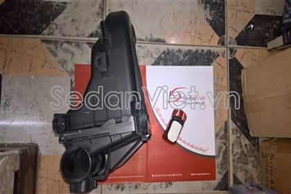 Hộp lọc gió có đựng lọc 1370058M10