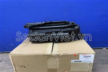 Hộp lọc gió động cơ 1370073R00000