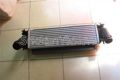 Két làm mát turbo Nissan Navara NP300 2015-2020