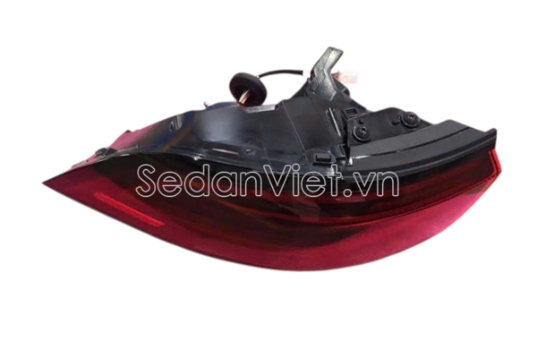 Đèn hậu ngoài trái 14715901-00