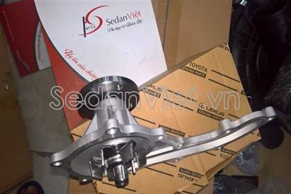 Bơm nước động cơ 1610009460