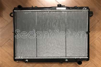 Két nước Lexus LX470 1998-2007