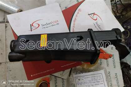 Bình nước phụ 17117530252